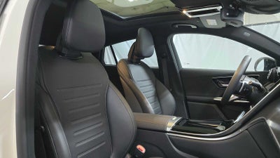 2025 Mercedes-Benz GLC GLC 300