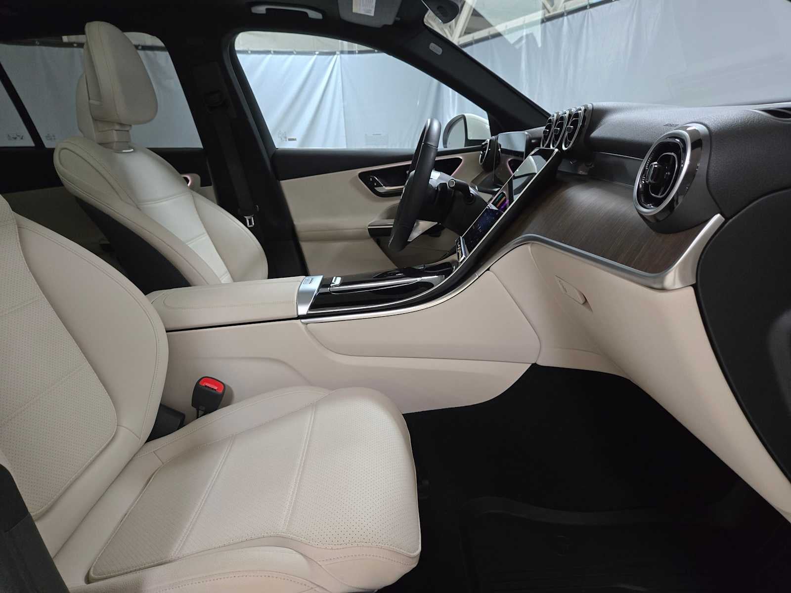 2026 Mercedes-Benz GLC 300 4MATIC® SUV
