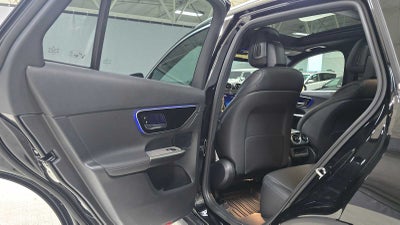 2025 Mercedes-Benz GLC GLC 300