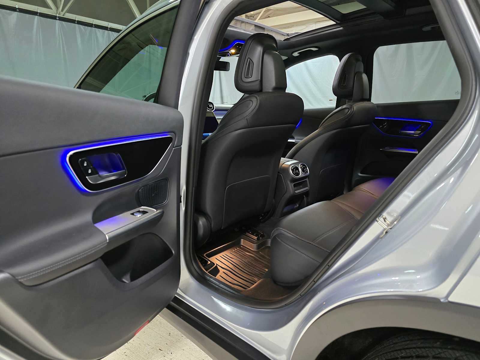 2025 Mercedes-Benz GLC GLC 300