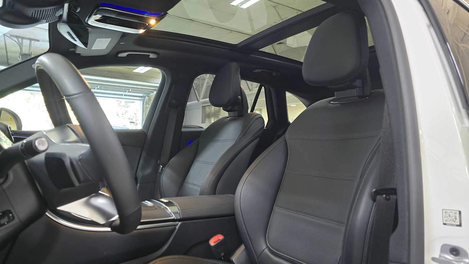 2025 Mercedes-Benz GLC GLC 300