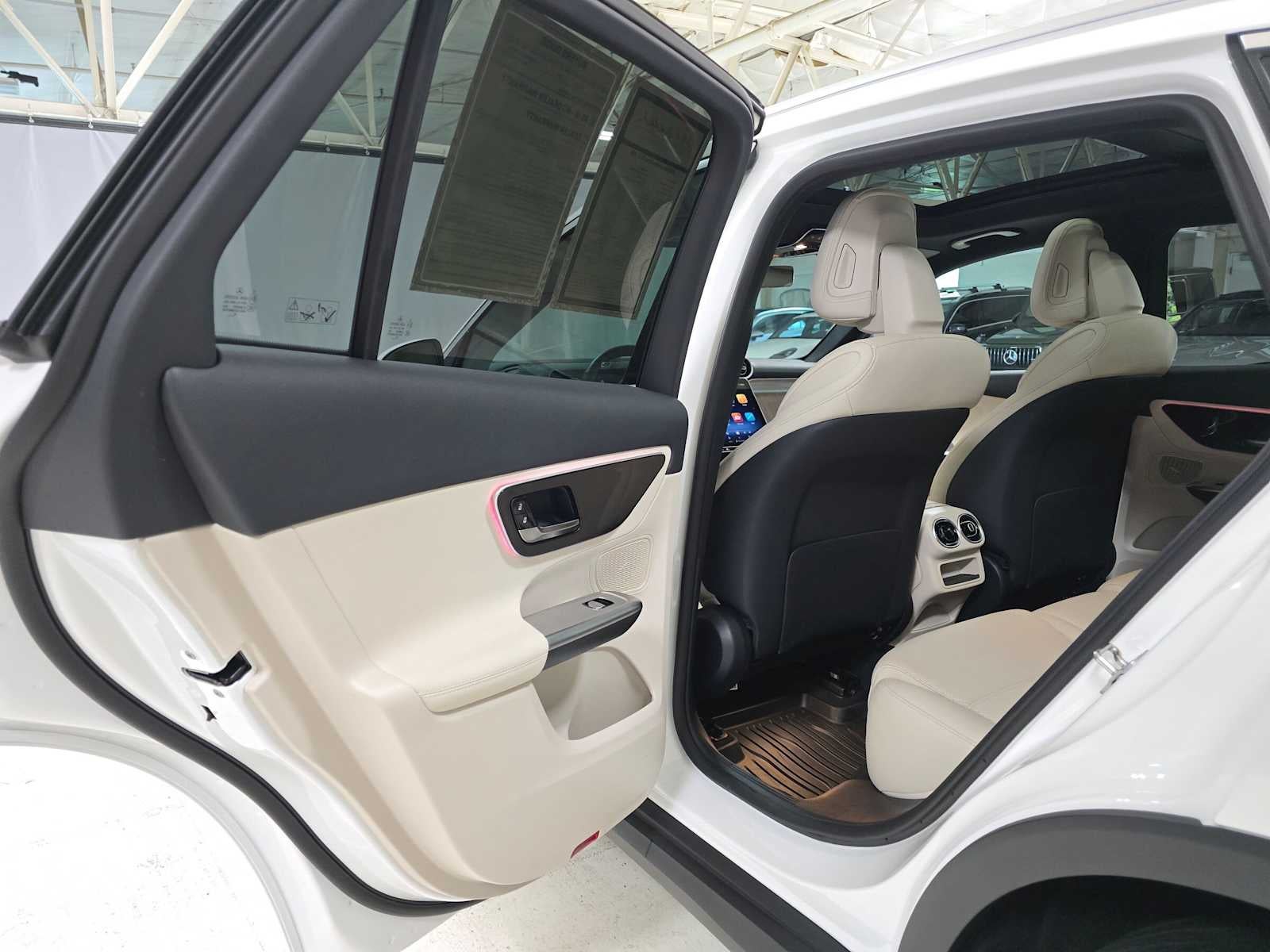 2026 Mercedes-Benz GLC 300 4MATIC® SUV