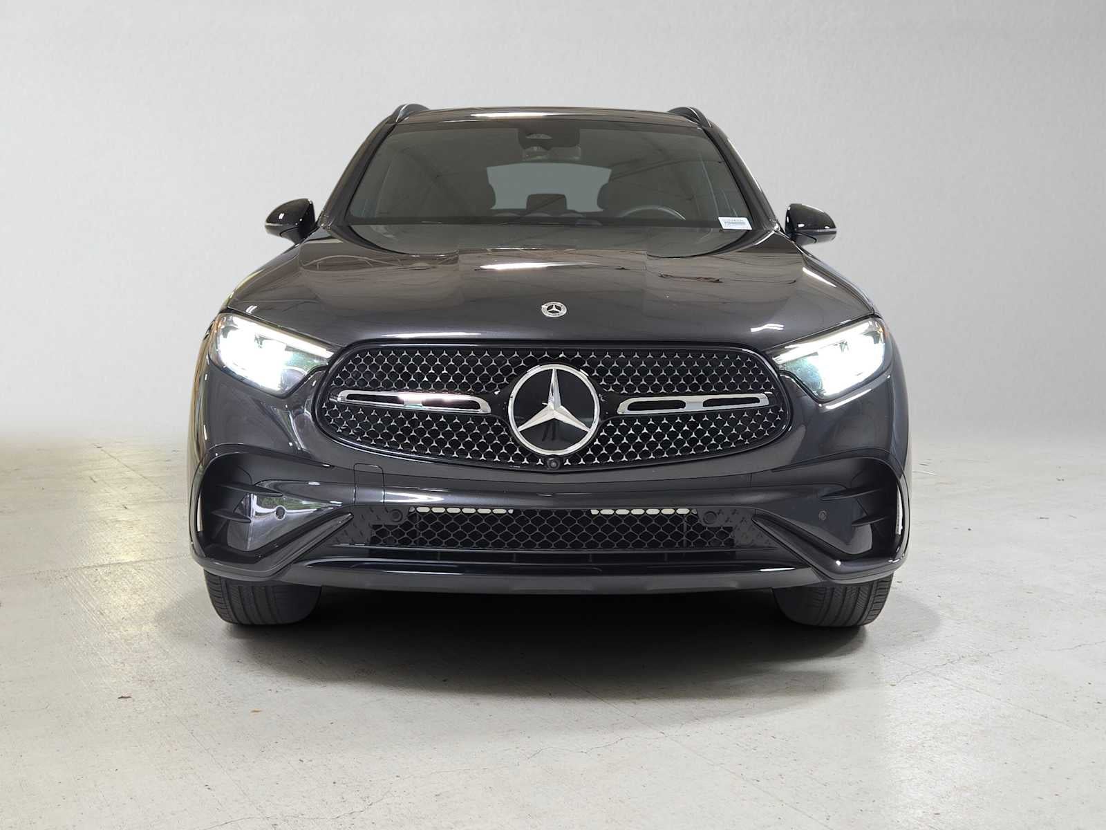 2026 Mercedes-Benz GLC 300 4MATIC® SUV