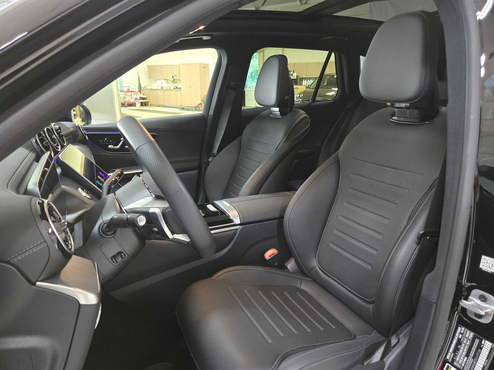 2026 Mercedes-Benz GLC 300 4MATIC® SUV