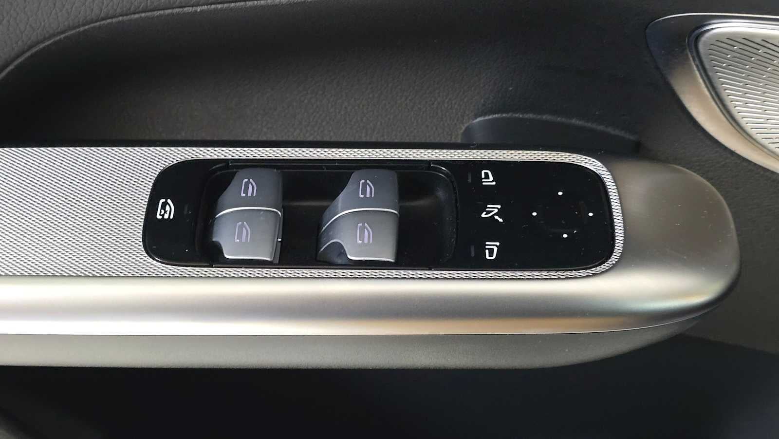 2024 Mercedes-Benz GLC 300 GLC 300