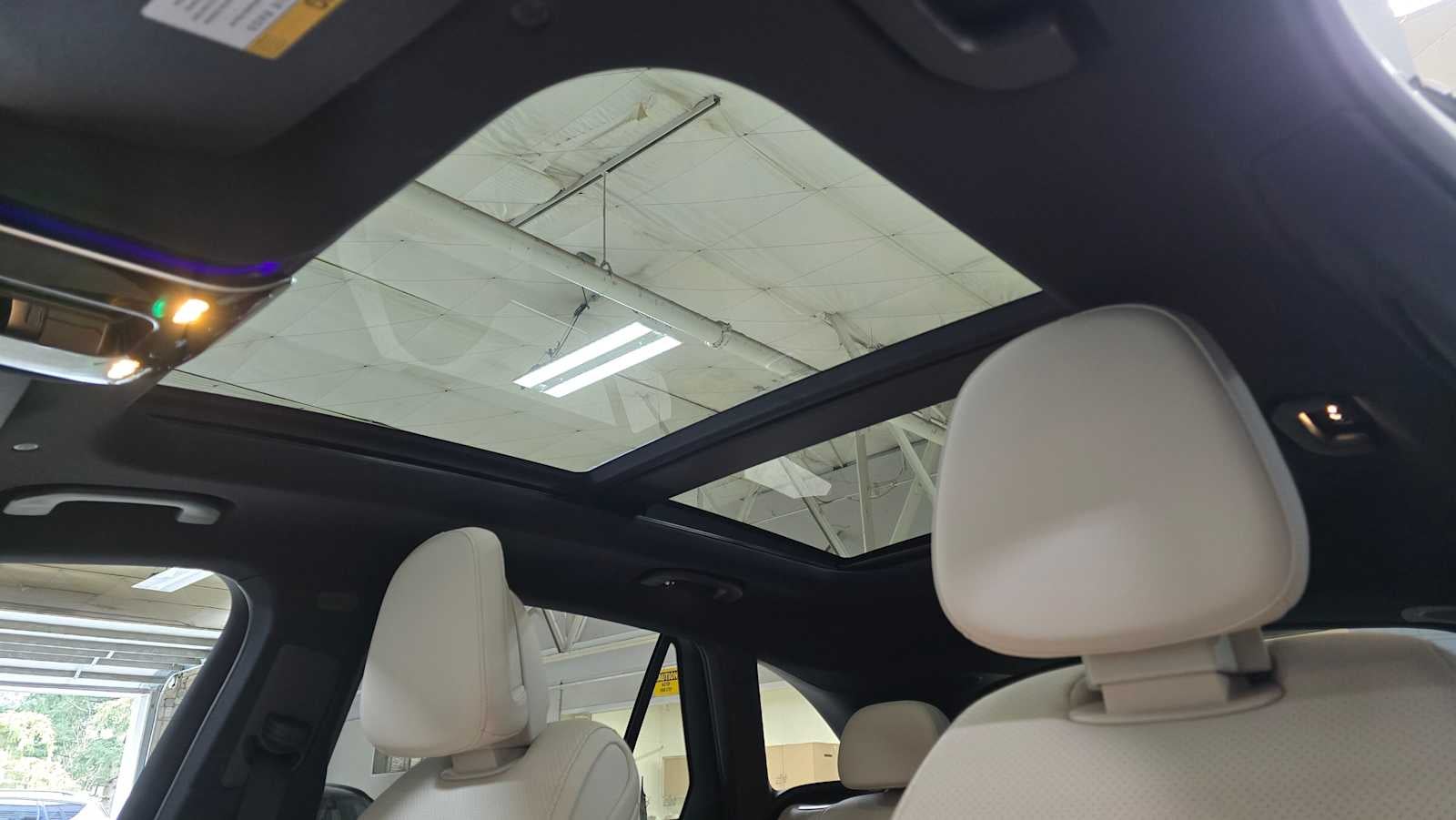 2025 Mercedes-Benz GLC GLC 300