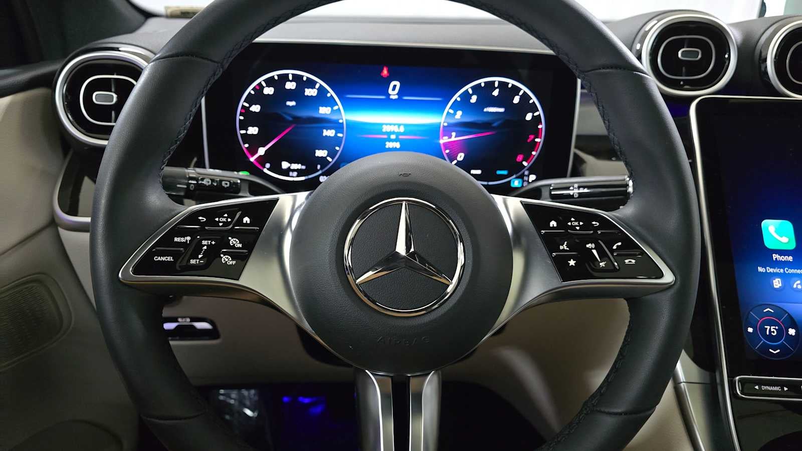 2025 Mercedes-Benz GLC GLC 300