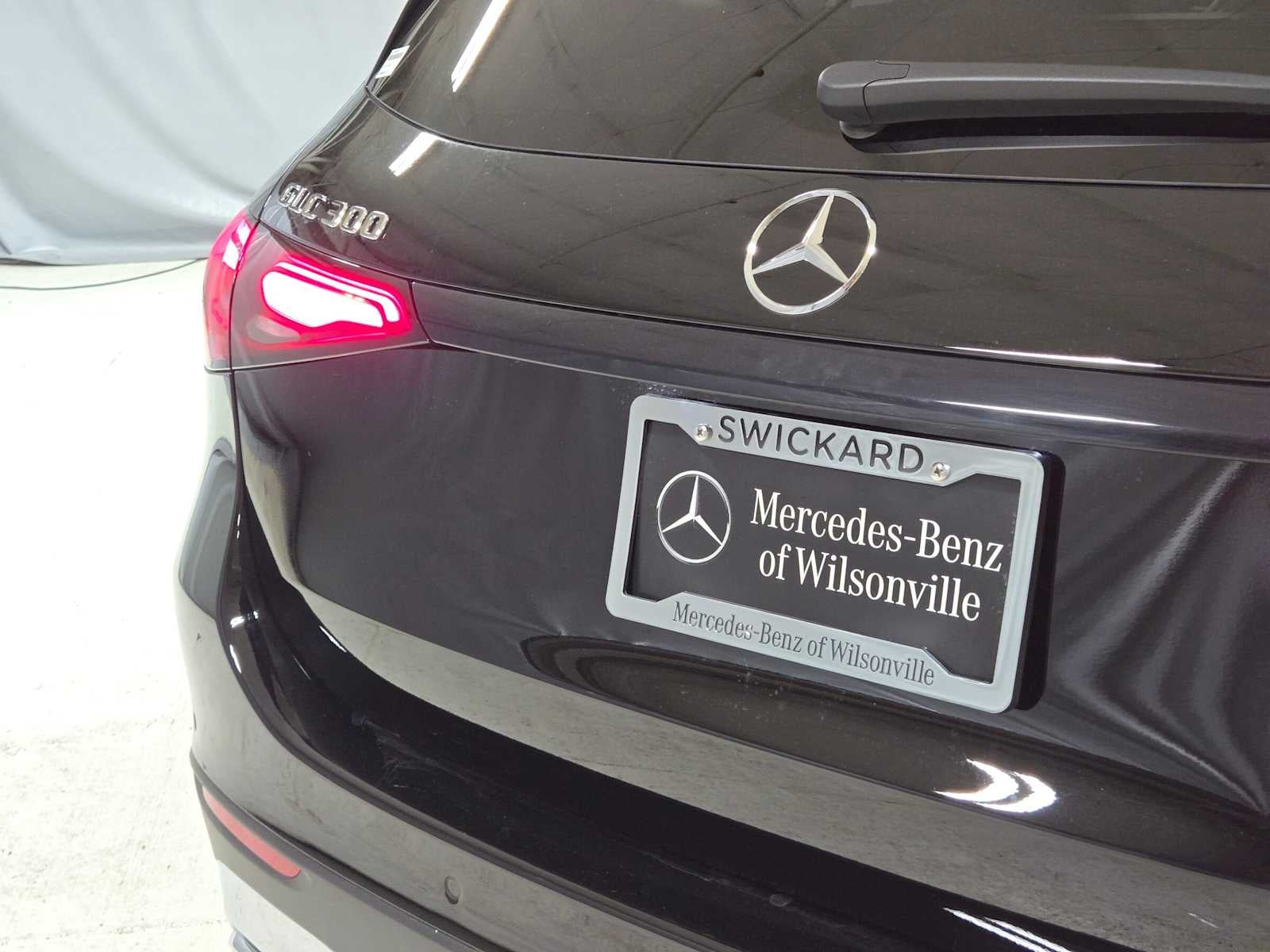 2026 Mercedes-Benz GLC 300 4MATIC® SUV
