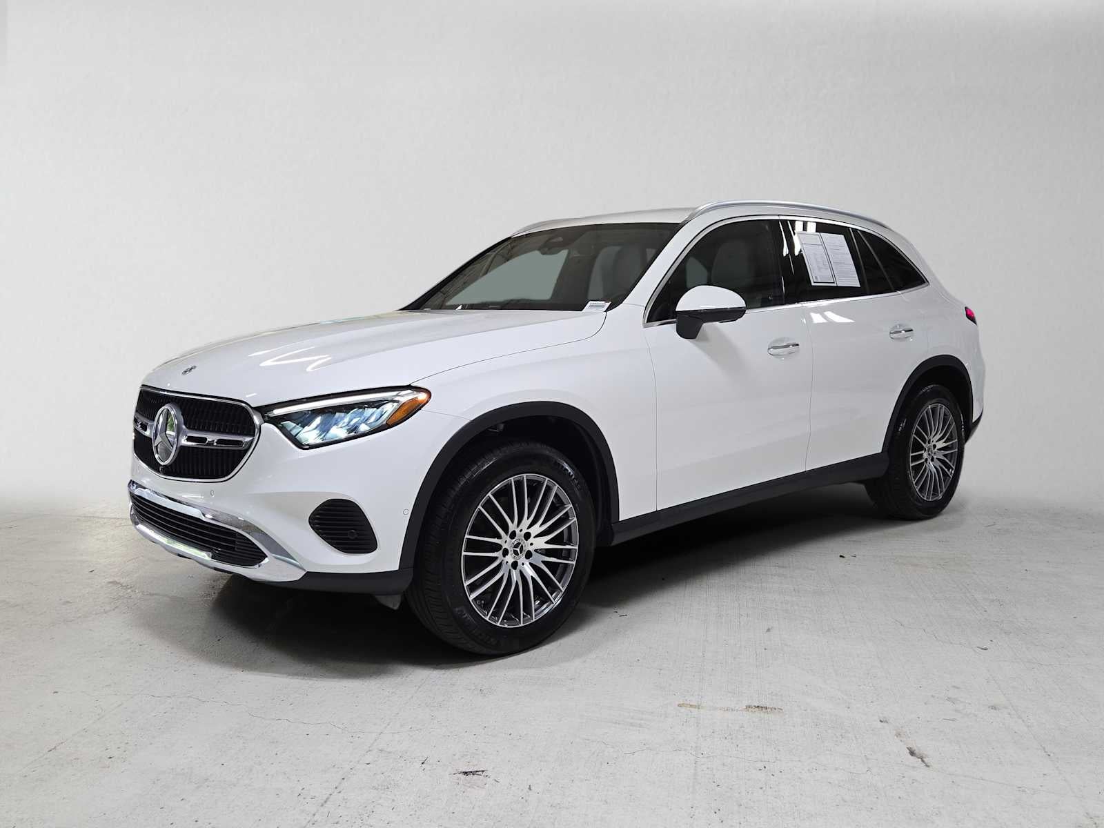 2026 Mercedes-Benz GLC 300 4MATIC® SUV