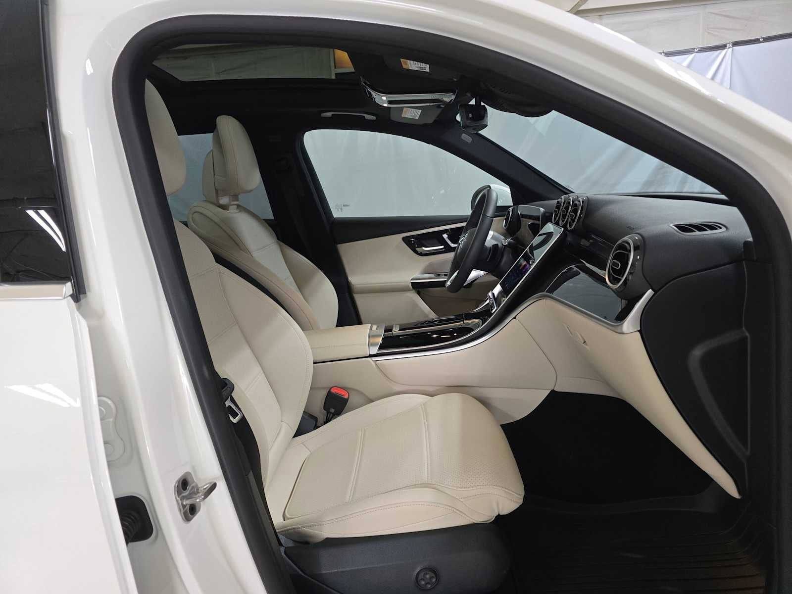 2026 Mercedes-Benz GLC 300 4MATIC® SUV