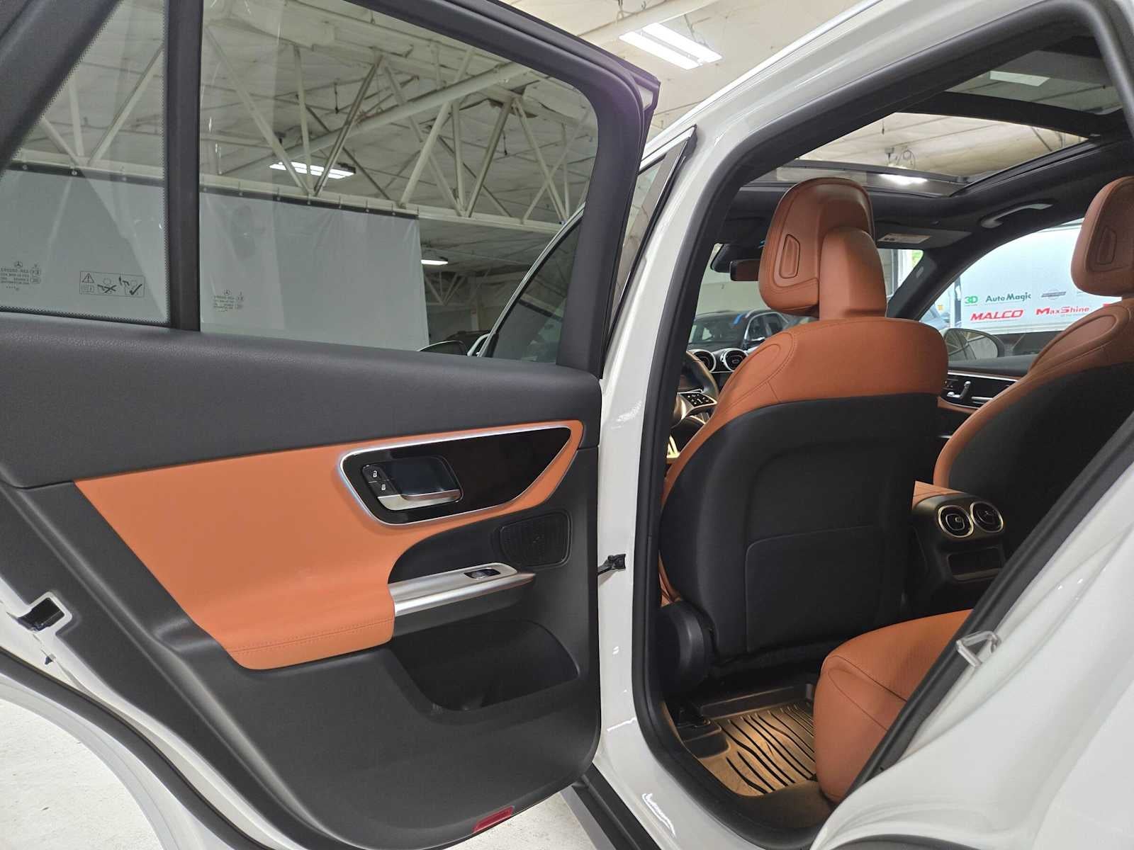 2026 Mercedes-Benz GLC 300 4MATIC® SUV