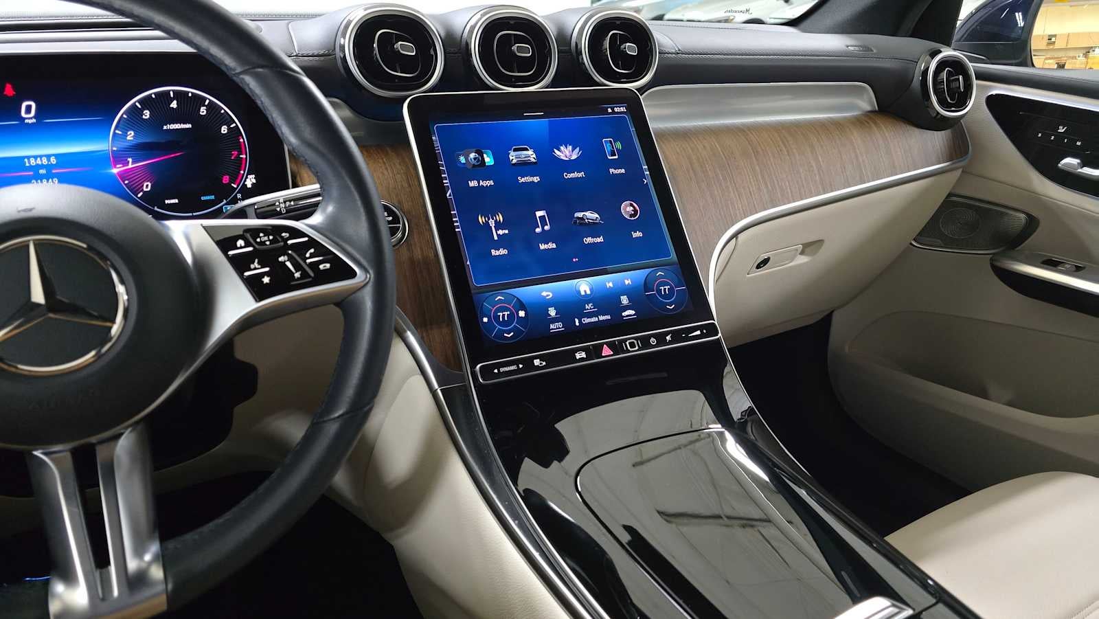 2024 Mercedes-Benz GLC GLC 300