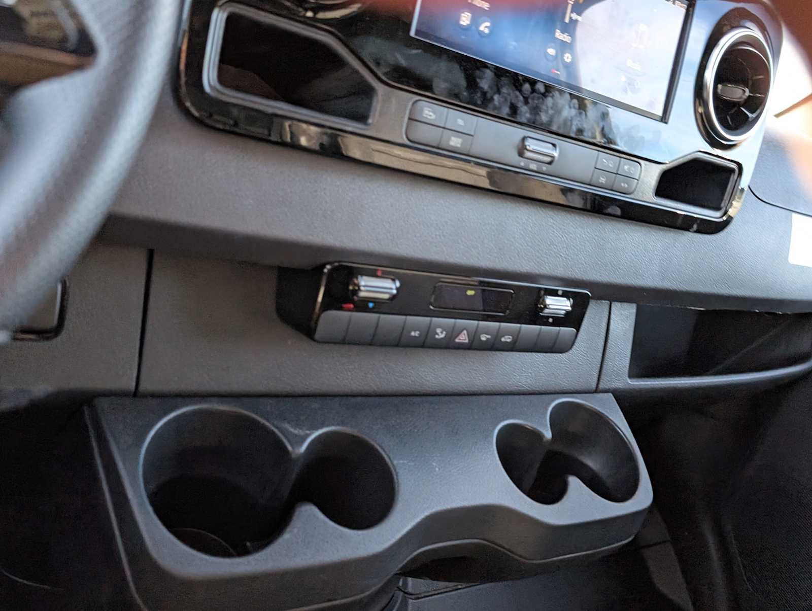 2025 Mercedes-Benz Sprinter 2500 Standard Roof I4 Diesel 144" RWD