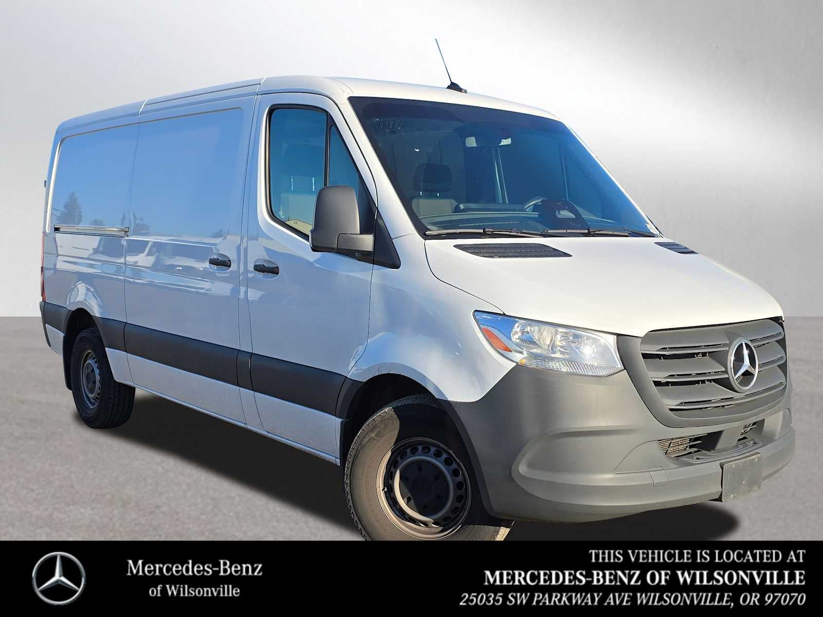 2025 Mercedes-Benz Sprinter 2500 Standard Roof I4 Diesel 144" RWD
