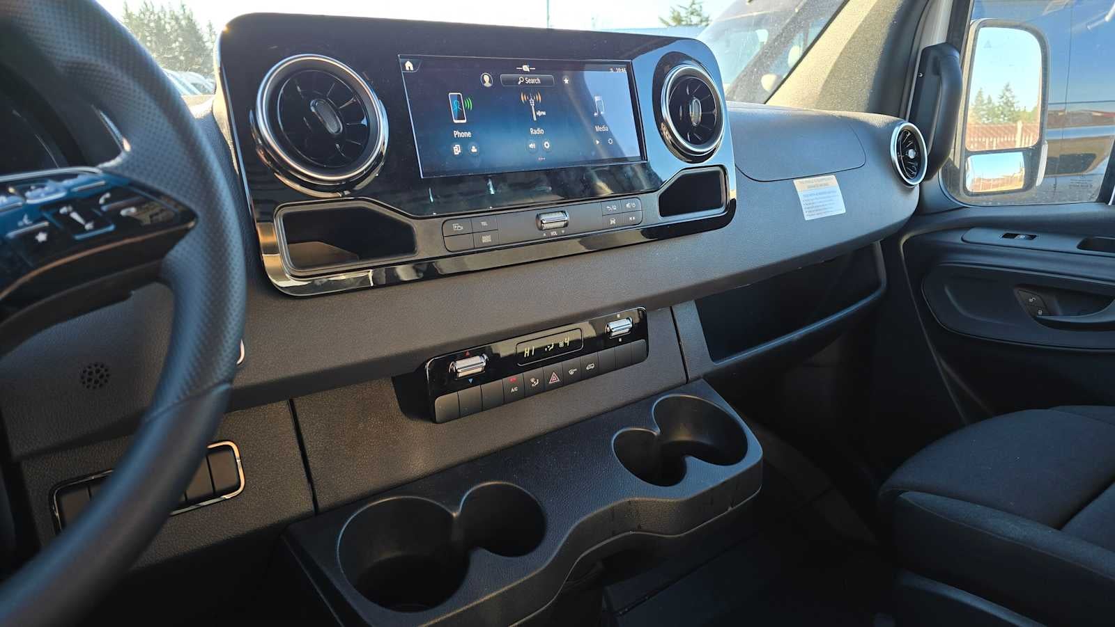 2025 Mercedes-Benz Sprinter 2500 Standard Roof I4 Diesel 144" RWD