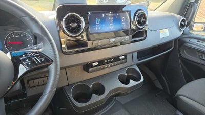2025 Mercedes-Benz Sprinter 2500 Standard Roof I4 Diesel 144" RWD