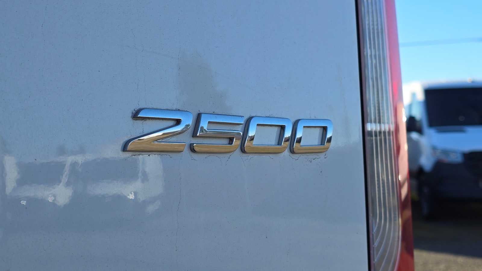 2025 Mercedes-Benz Sprinter 2500 Standard Roof I4 Diesel 144" RWD