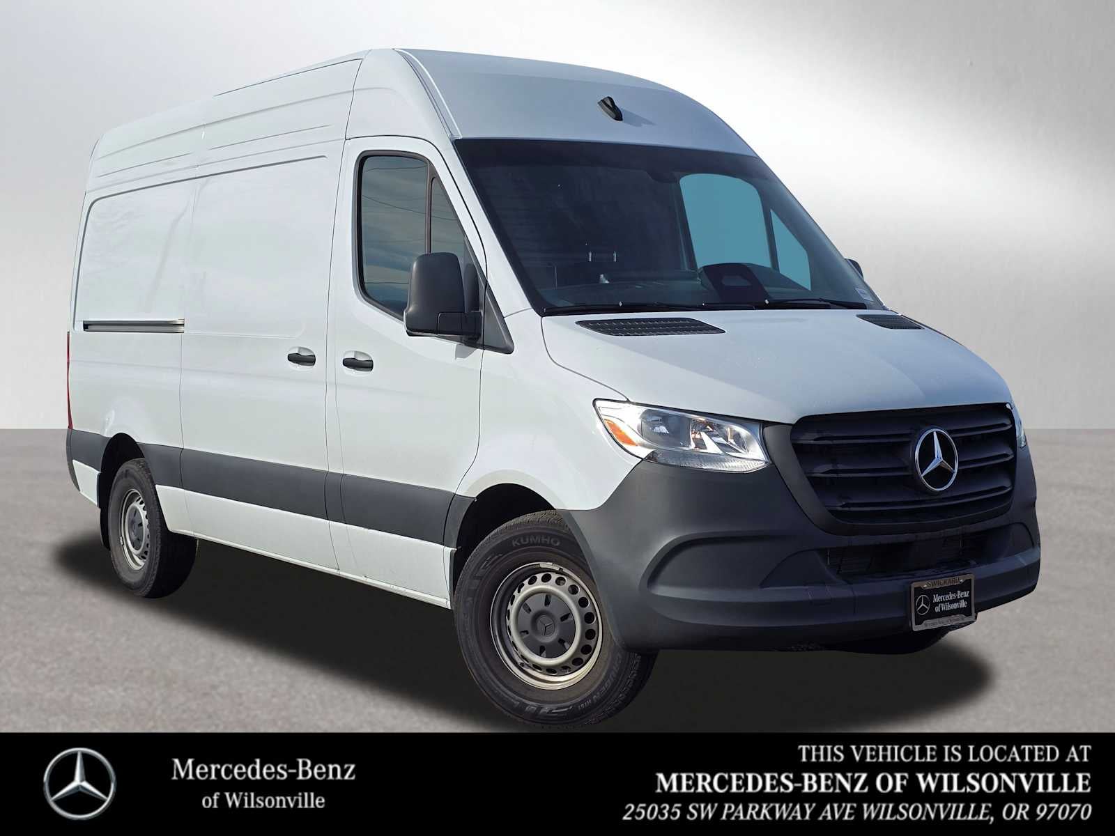 2025 Mercedes-Benz Sprinter 2500 Standard Roof I4 Diesel 144" RWD