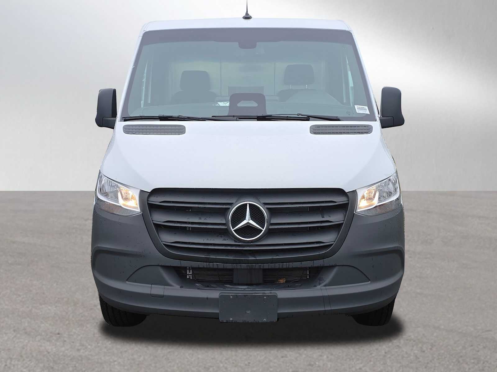 2025 Mercedes-Benz Sprinter 2500 Standard Roof I4 Diesel 144" RWD