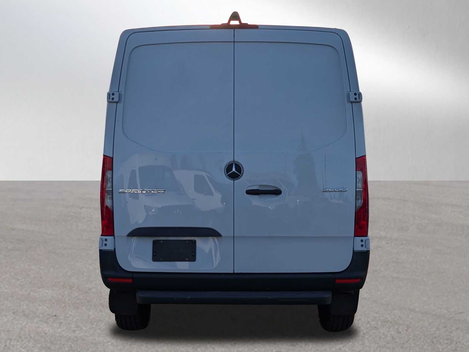 2025 Mercedes-Benz Sprinter 2500 Standard Roof I4 Diesel 144" RWD