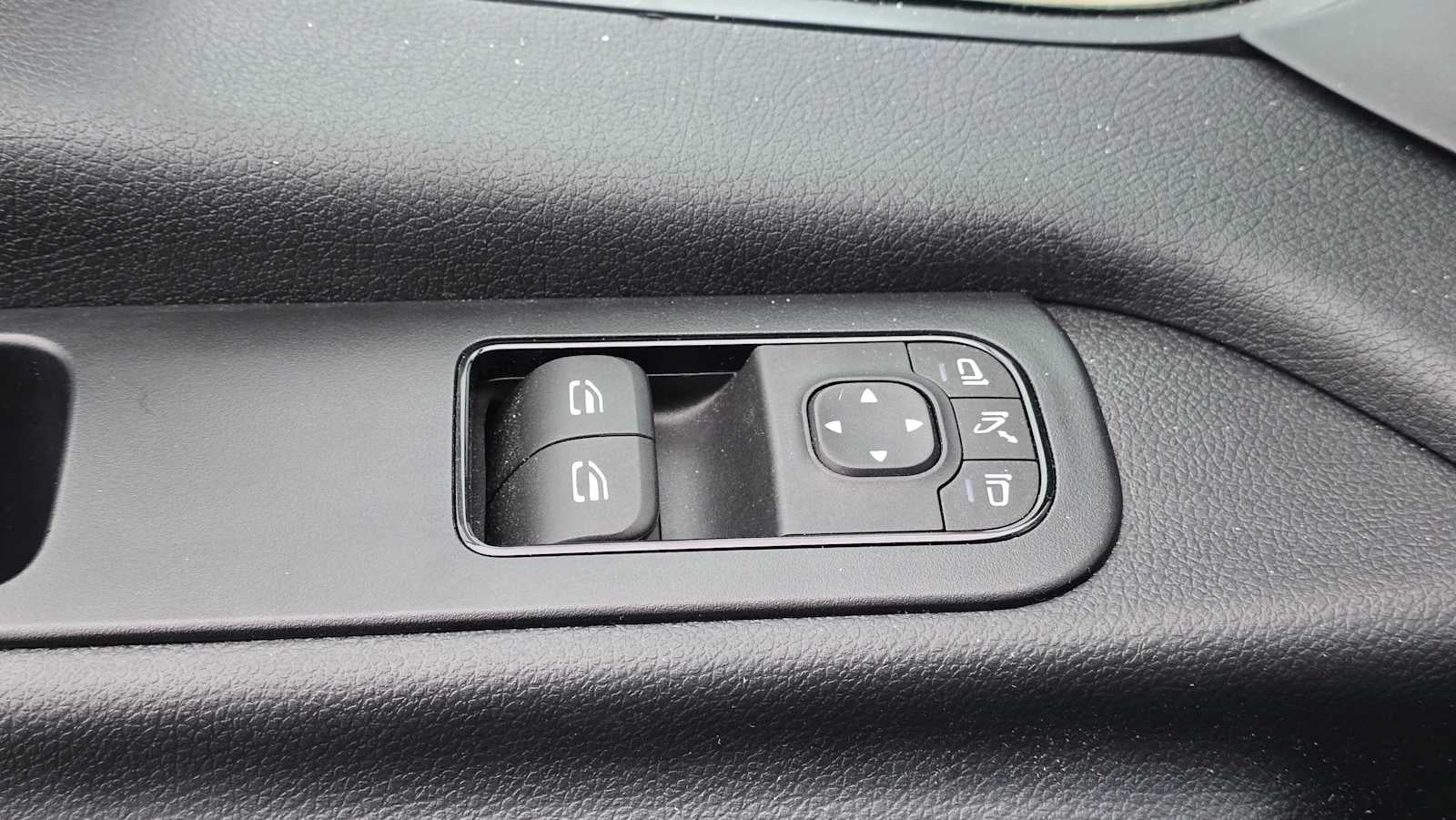 2025 Mercedes-Benz Sprinter 2500 Standard Roof I4 Diesel 144" RWD