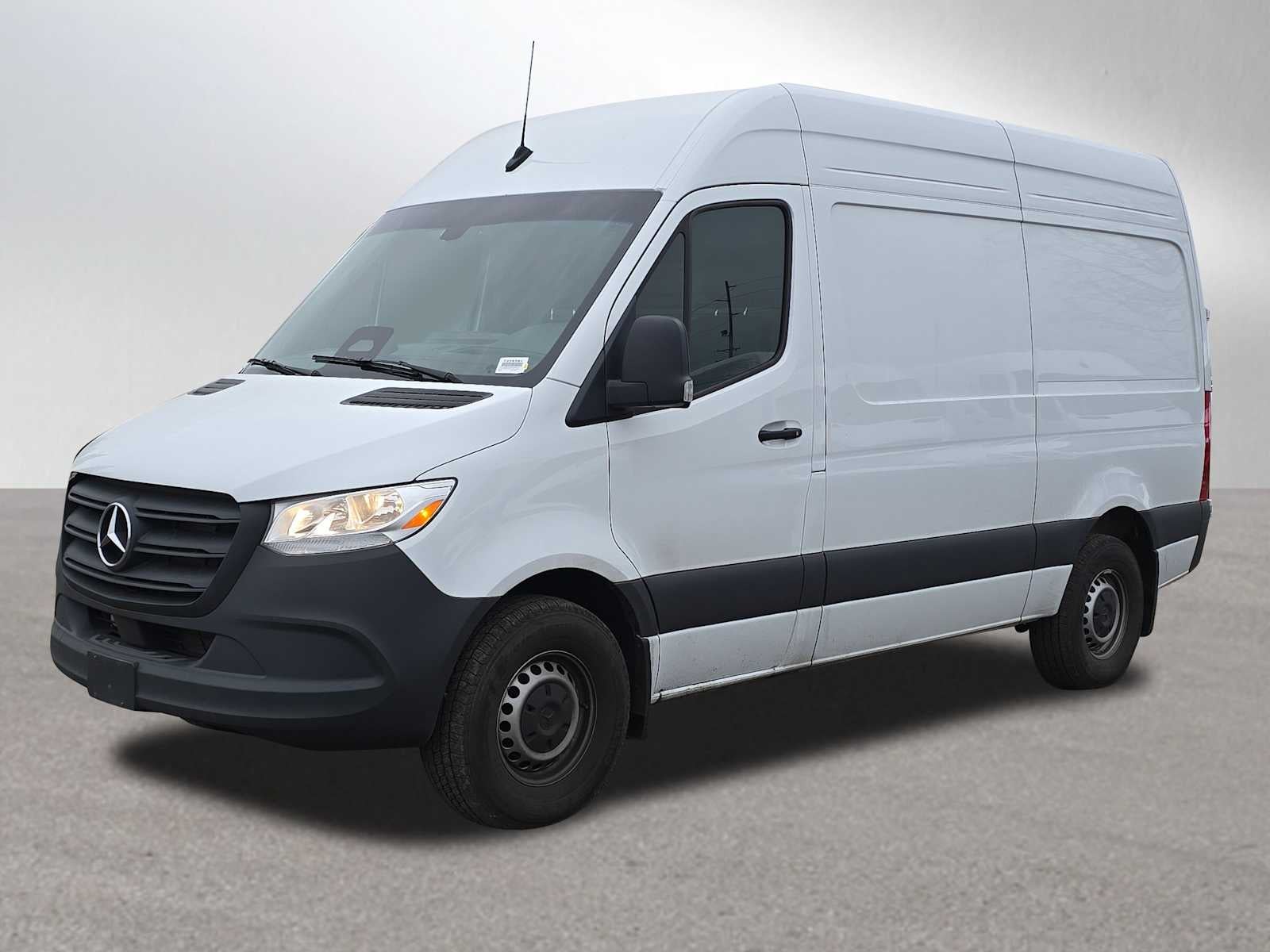 2025 Mercedes-Benz Sprinter 2500 Standard Roof I4 Diesel 144" RWD