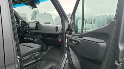 2025 Mercedes-Benz Sprinter 2500 Standard Roof I4 Diesel 144" RWD