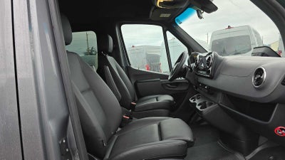 2025 Mercedes-Benz Sprinter 2500 Standard Roof I4 Diesel 144" RWD