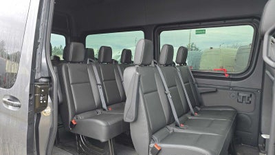 2025 Mercedes-Benz Sprinter 2500 Standard Roof I4 Diesel 144" RWD