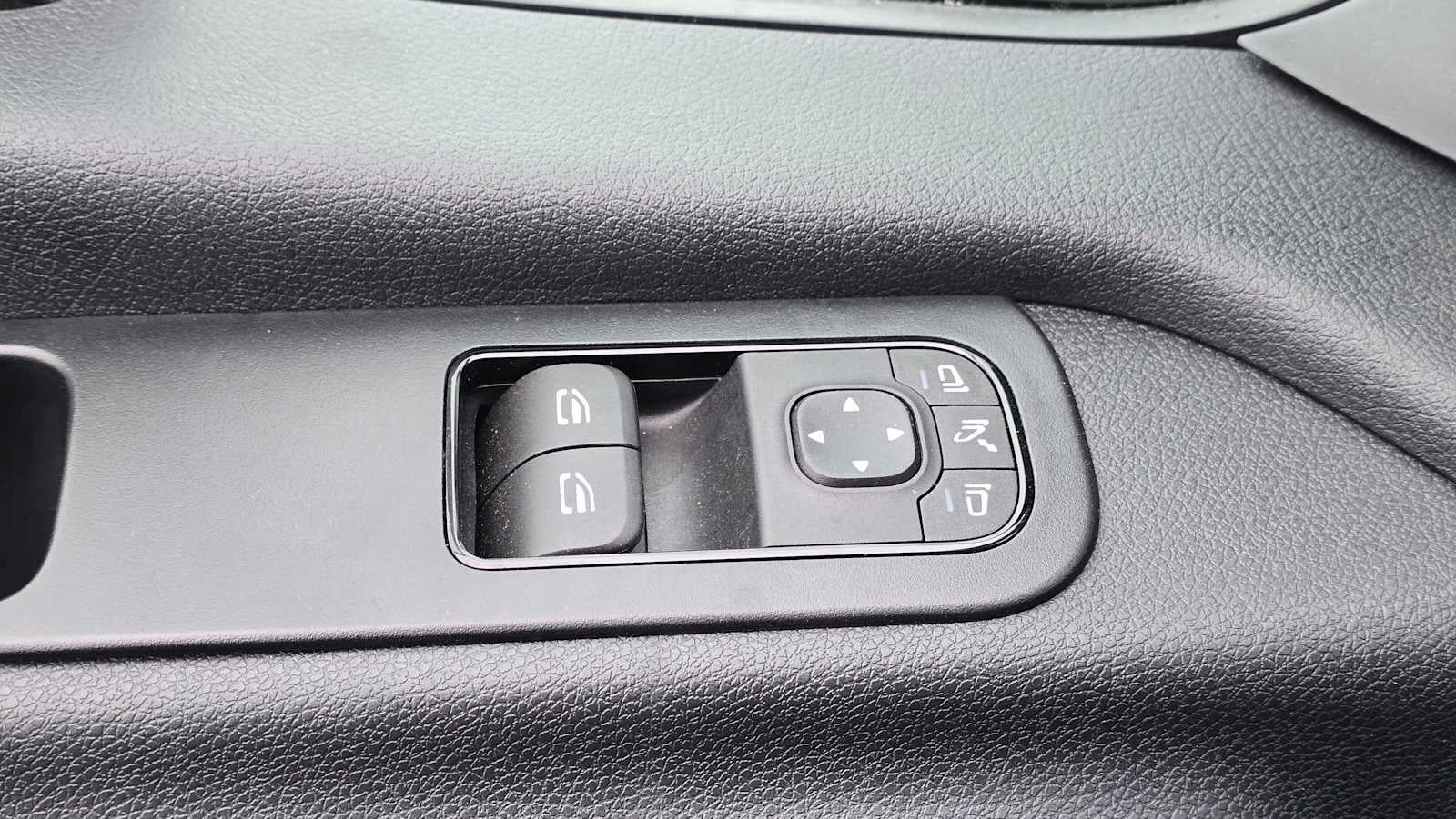 2025 Mercedes-Benz Sprinter 2500 Standard Roof I4 Diesel 144" RWD