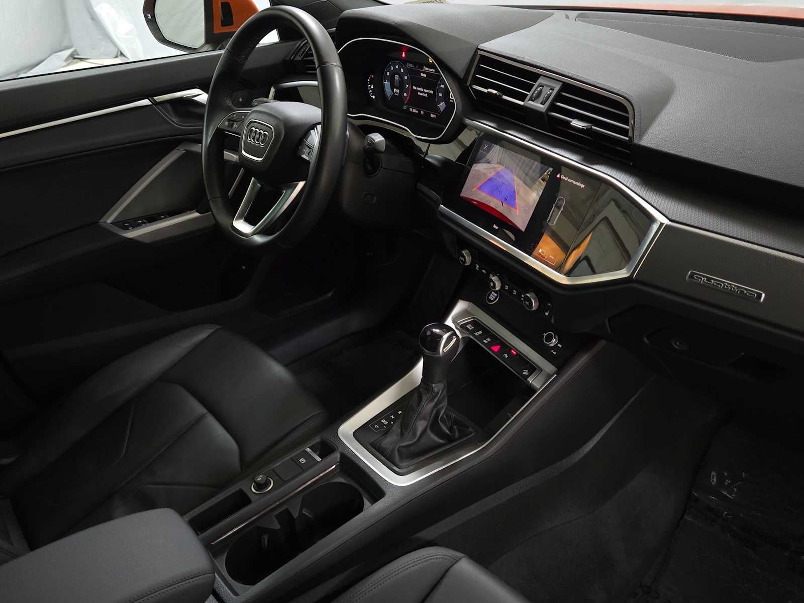 2023 Audi Q3 S line Premium