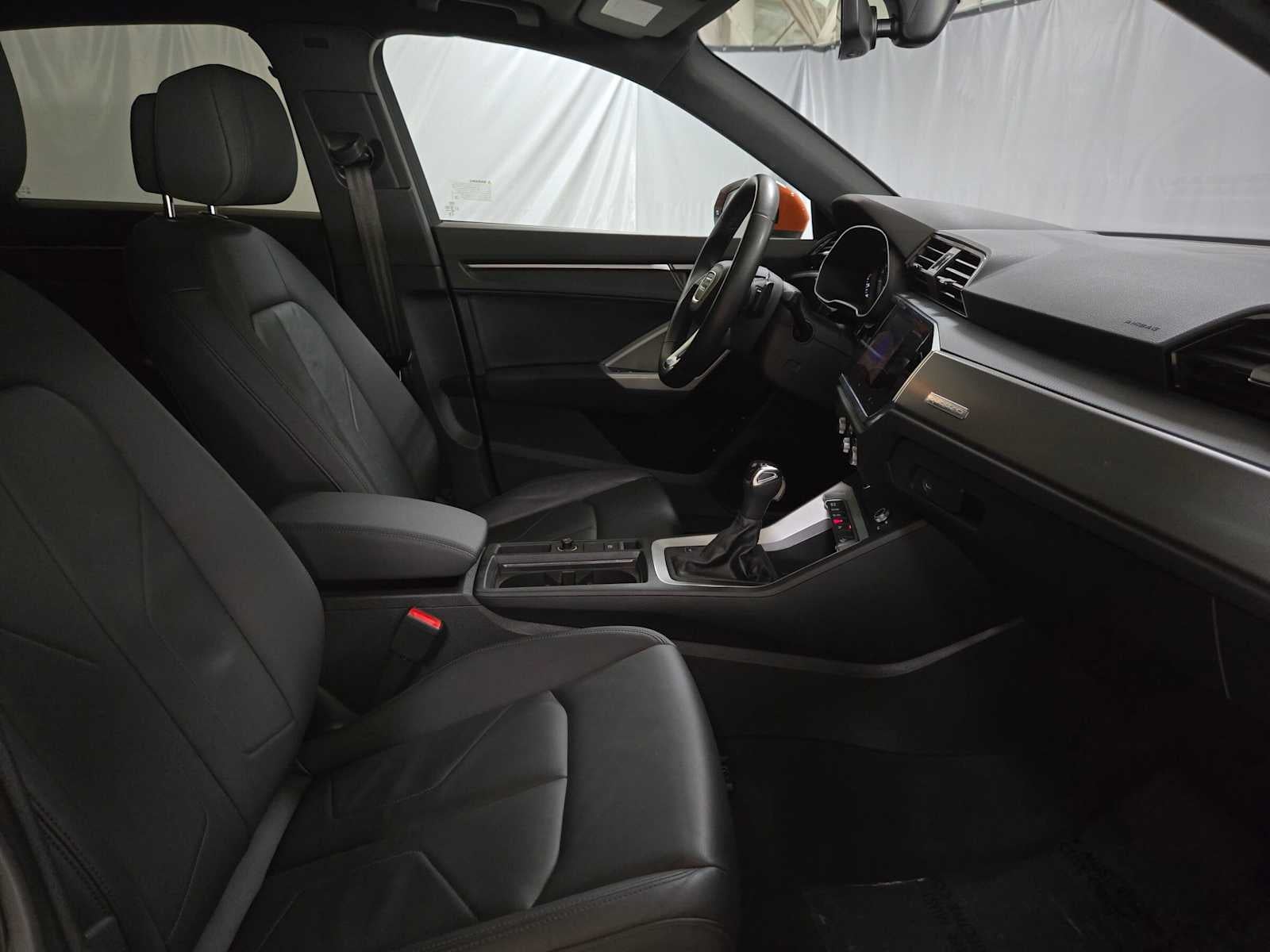 2023 Audi Q3 S line Premium