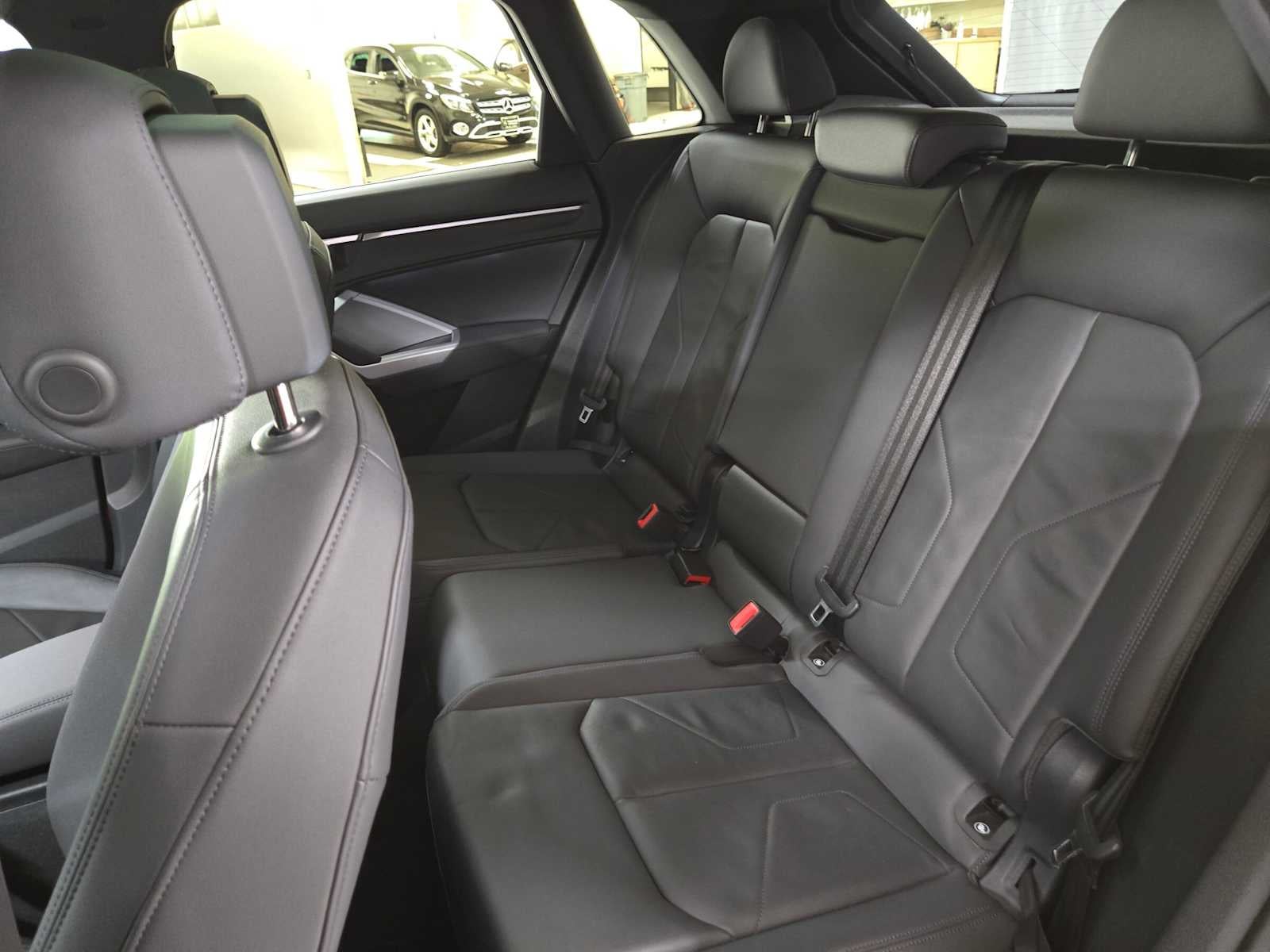 2023 Audi Q3 S line Premium