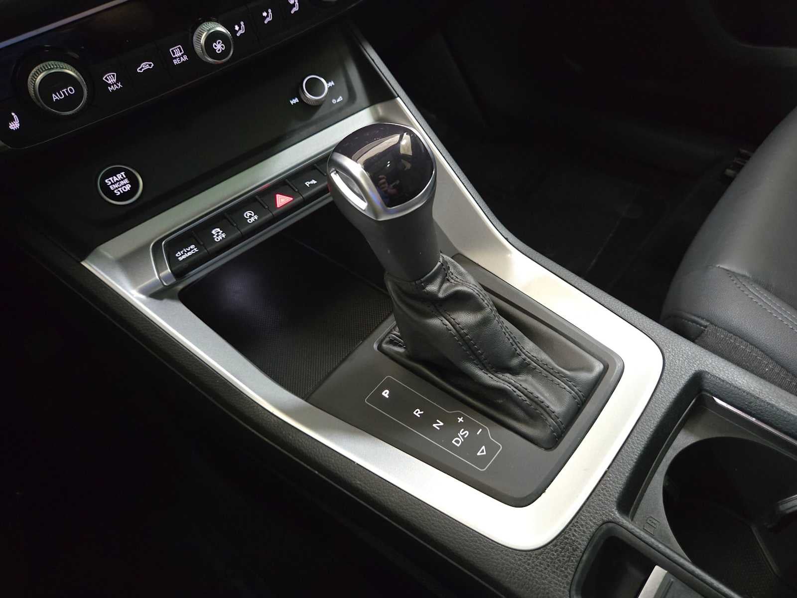 2023 Audi Q3 S line Premium