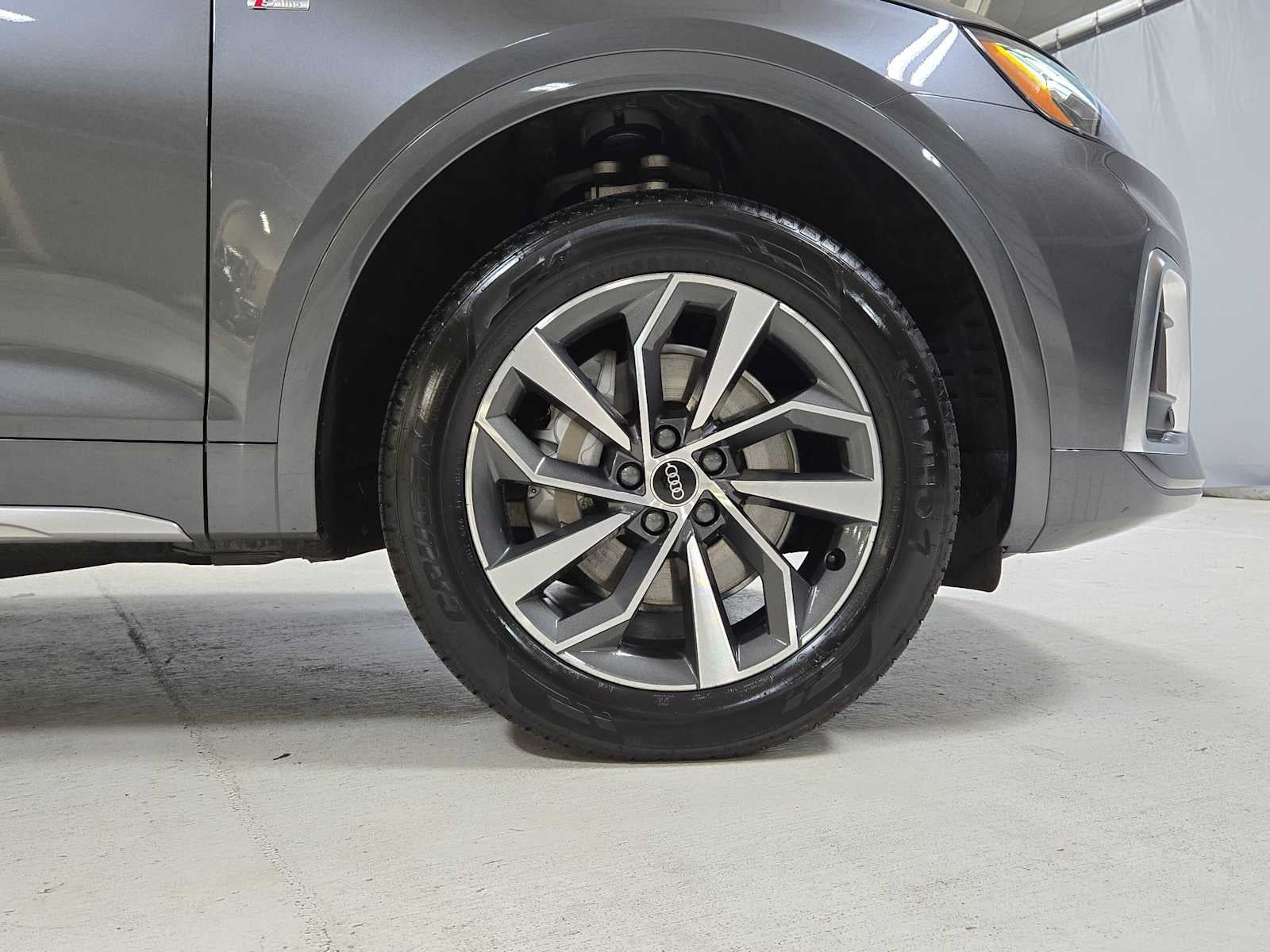 2023 Audi Q5 S line Premium Plus