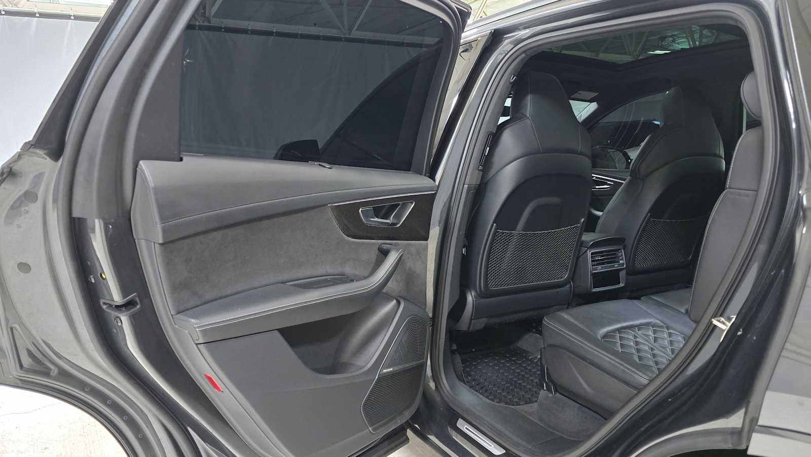 2023 Audi SQ7 Prestige