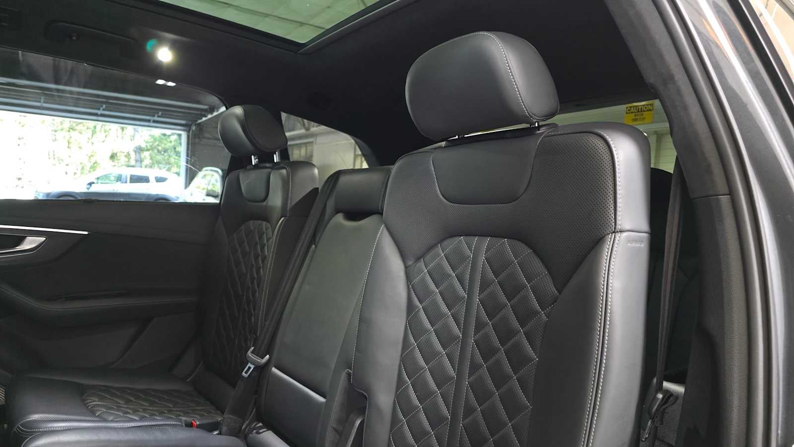 2023 Audi SQ7 Prestige