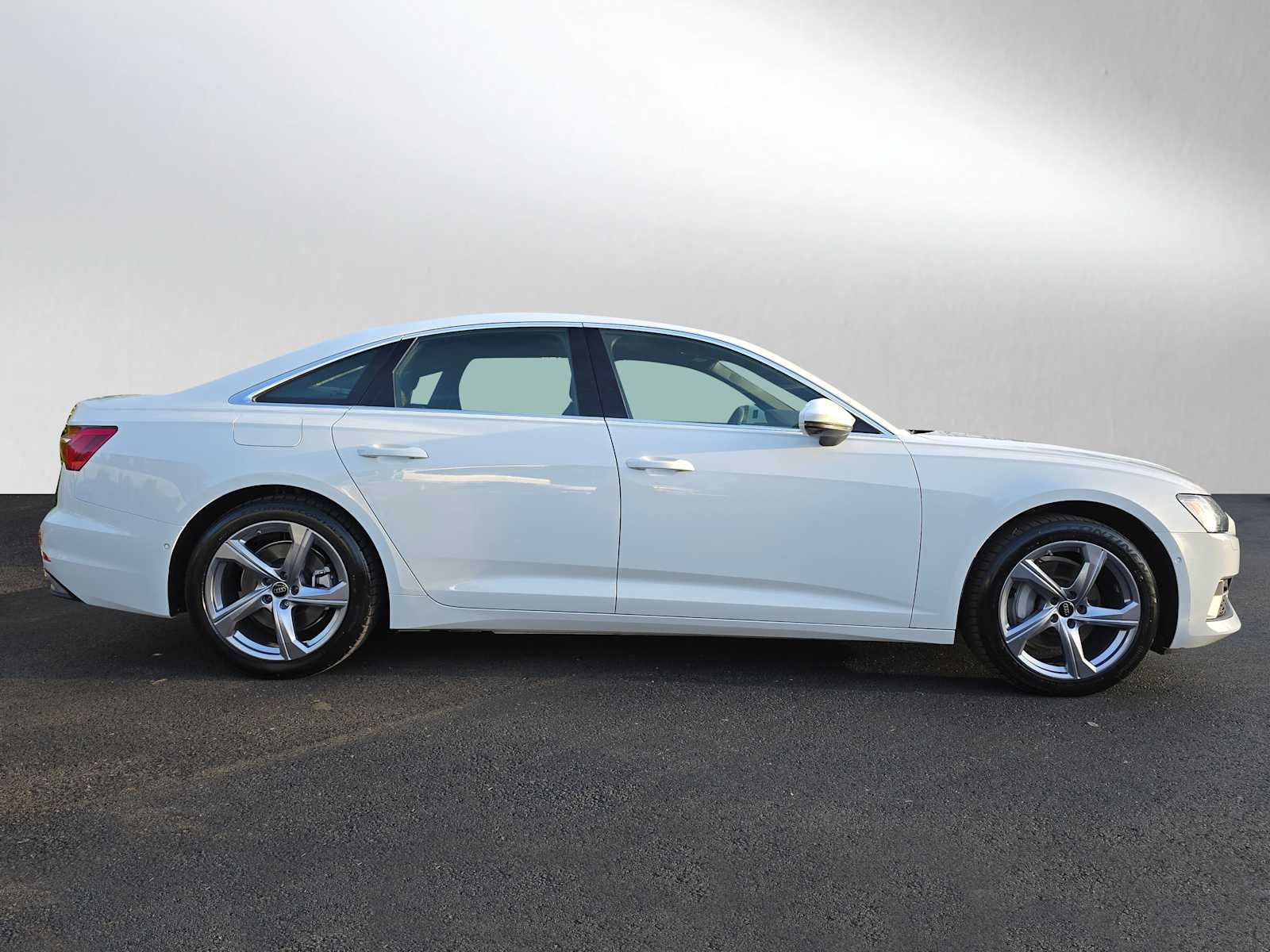2024 Audi A6 Premium Plus