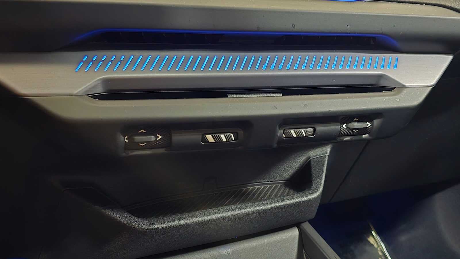 2025 BMW 228 xDrive 228 xDrive