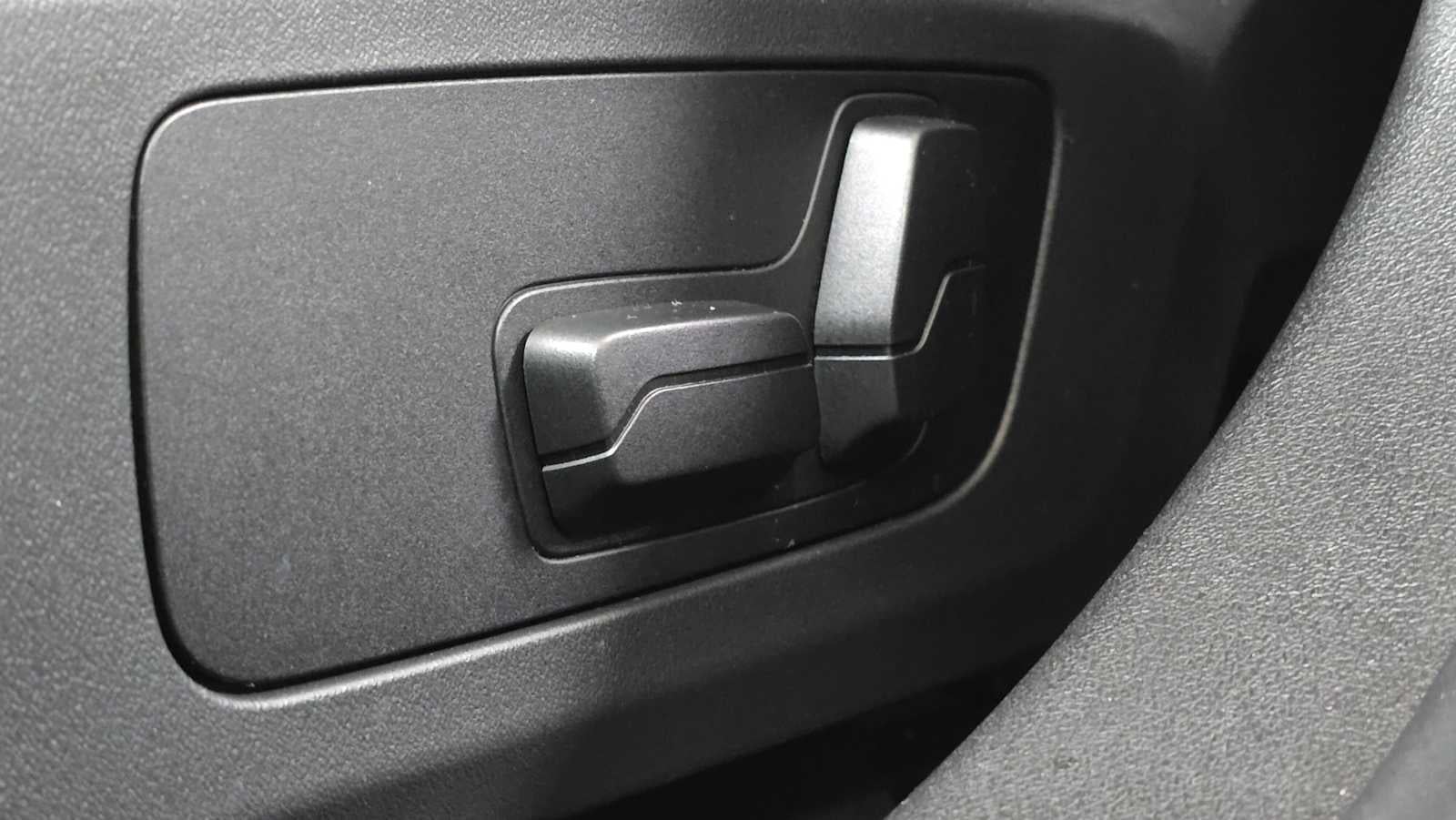 2025 BMW 228 xDrive 228 xDrive