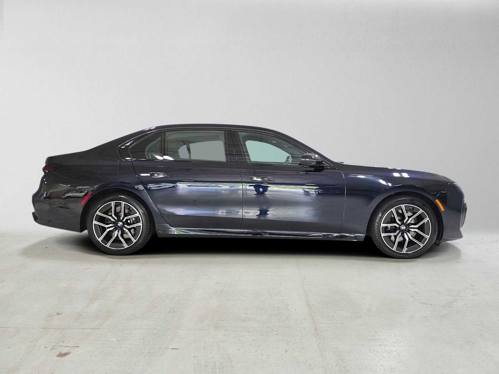2023 BMW 760i xDrive 760i xDrive