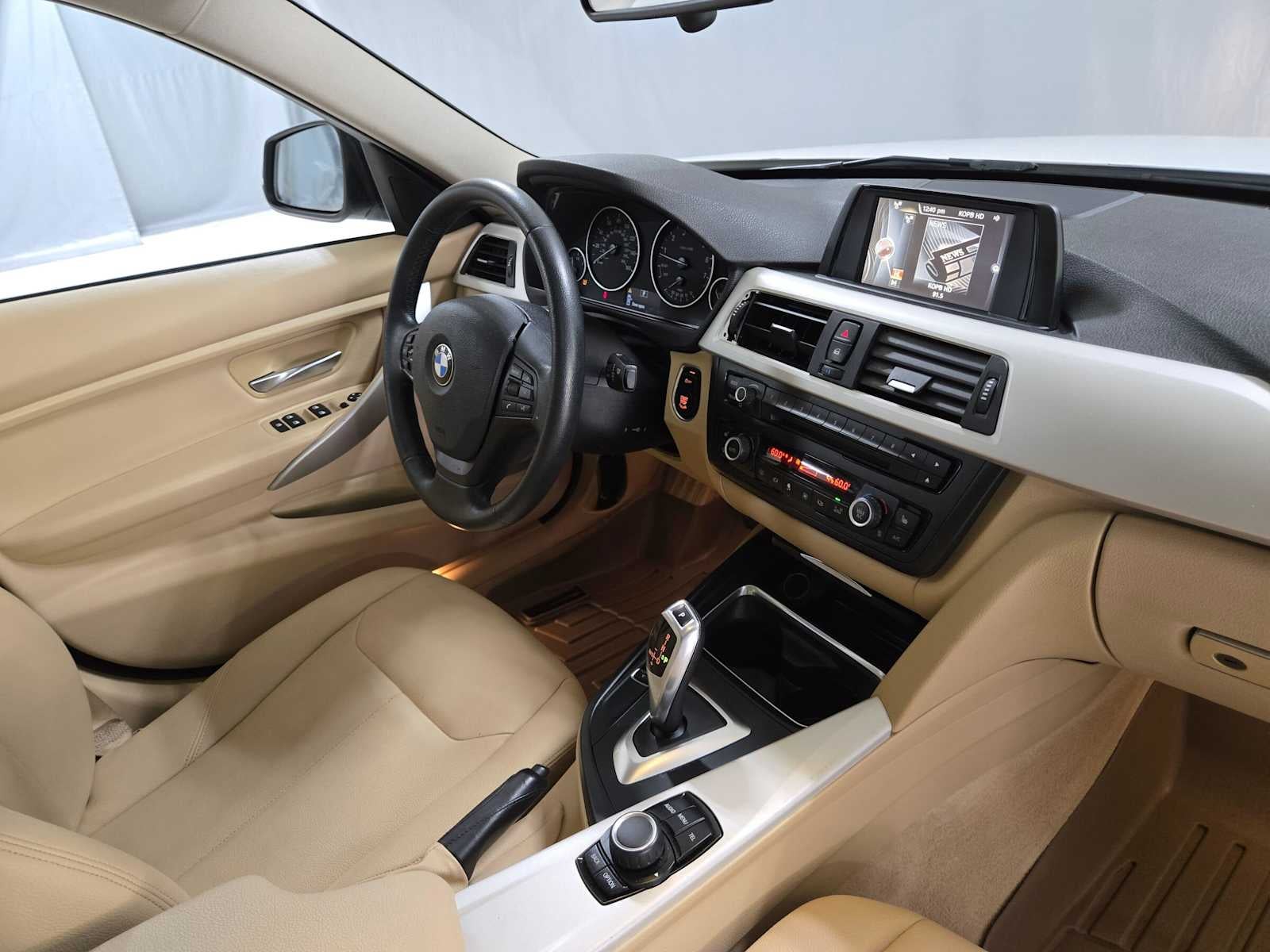 2015 BMW 320i xDrive 320i xDrive