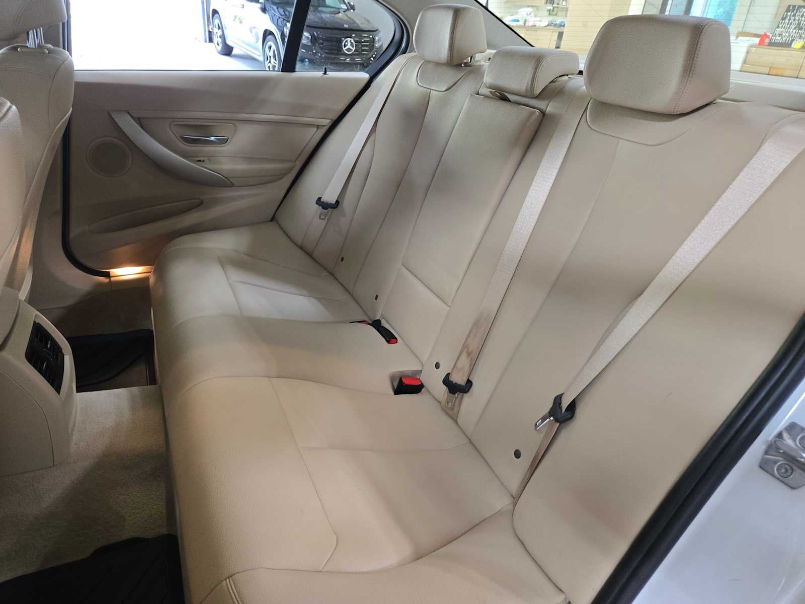 2015 BMW 320i xDrive 320i xDrive