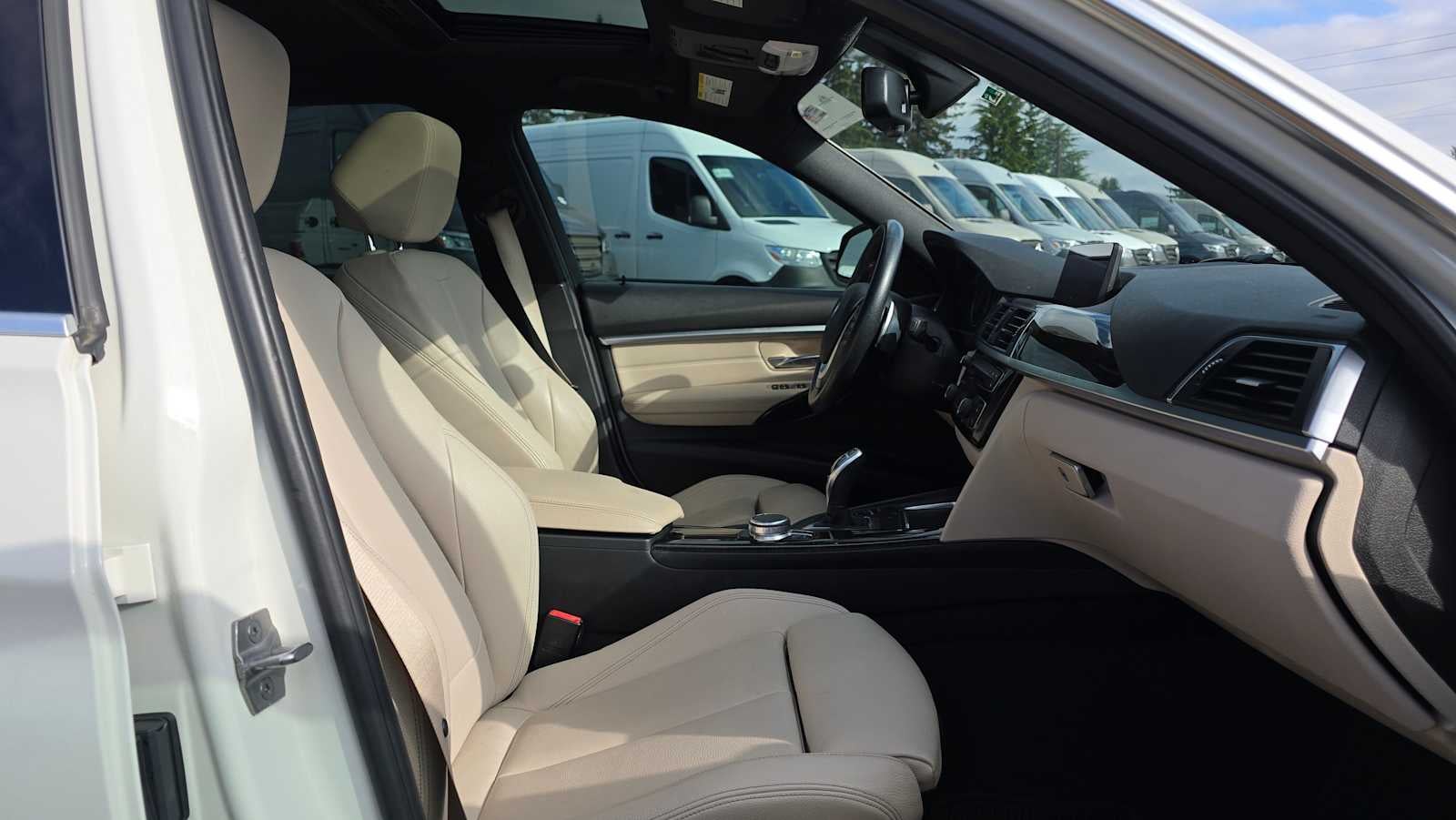 2017 BMW 330i xDrive 330i xDrive