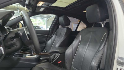 2017 BMW 330e iPerformance 330e iPerformance