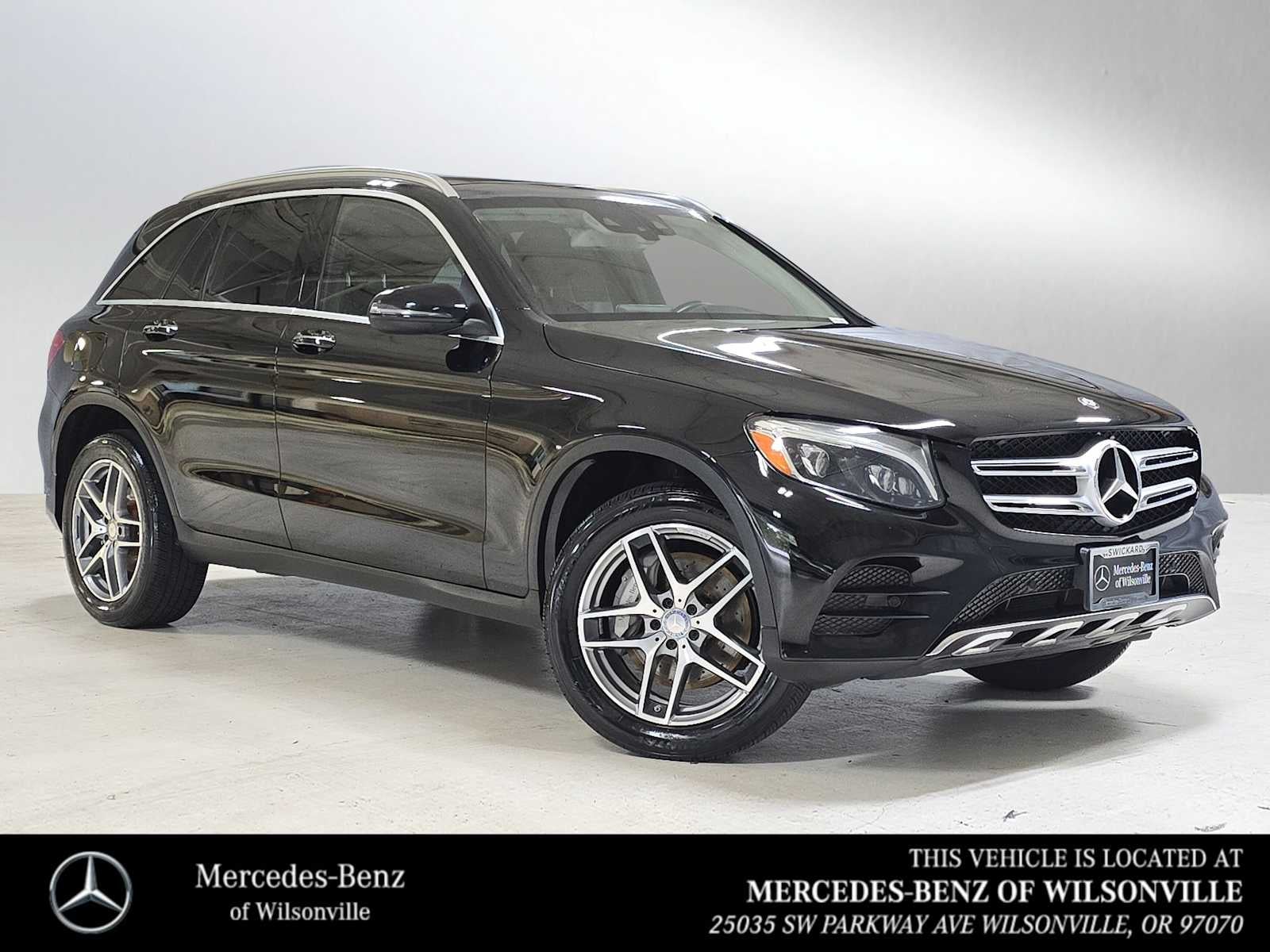 2016 Mercedes-Benz GLC 300 4MATIC® 4dr