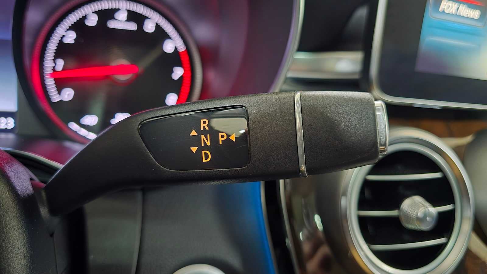 2016 Mercedes-Benz GLC 300 4MATIC® 4dr