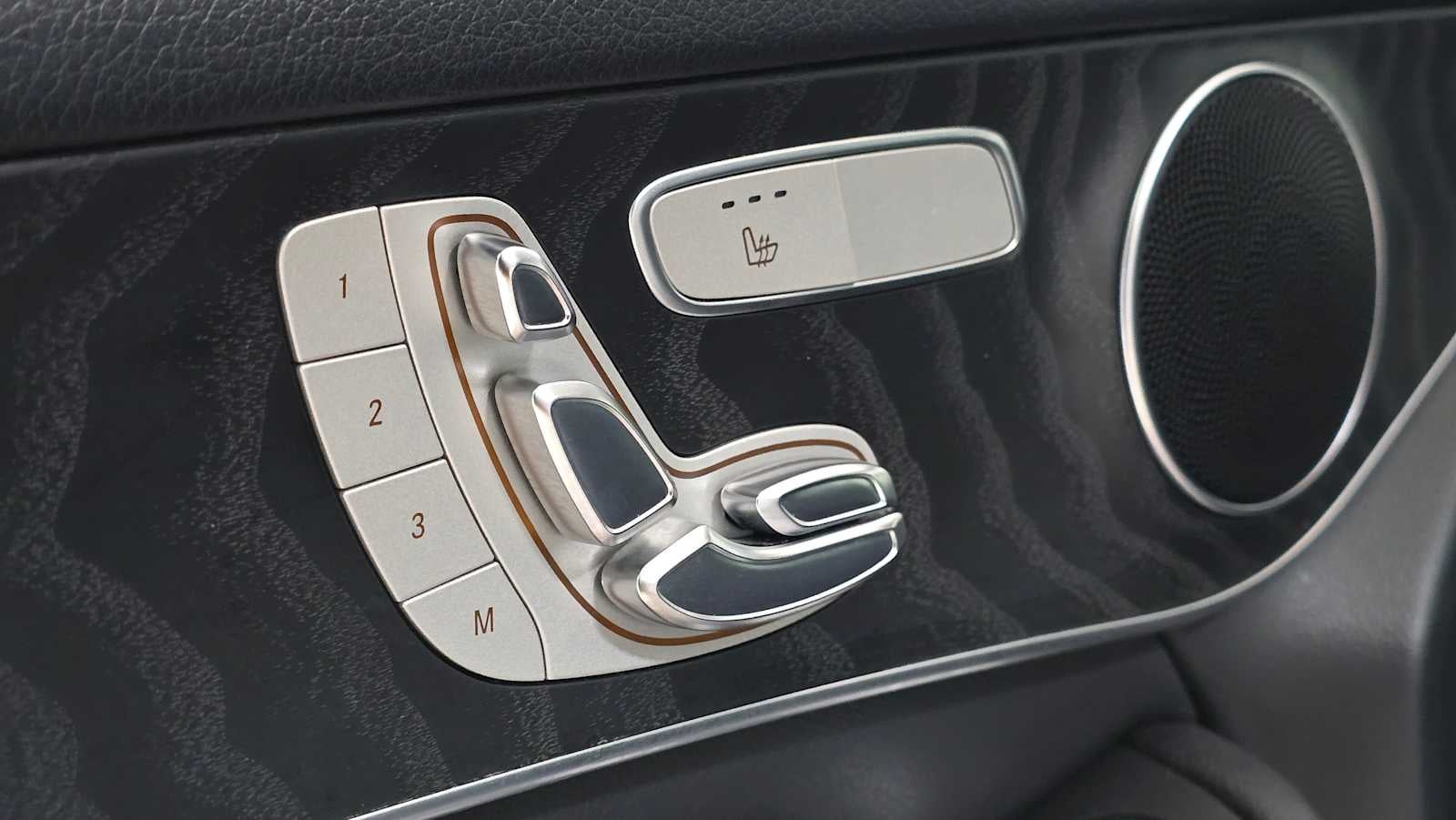 2018 Mercedes-Benz GLC 300 4MATIC® SUV