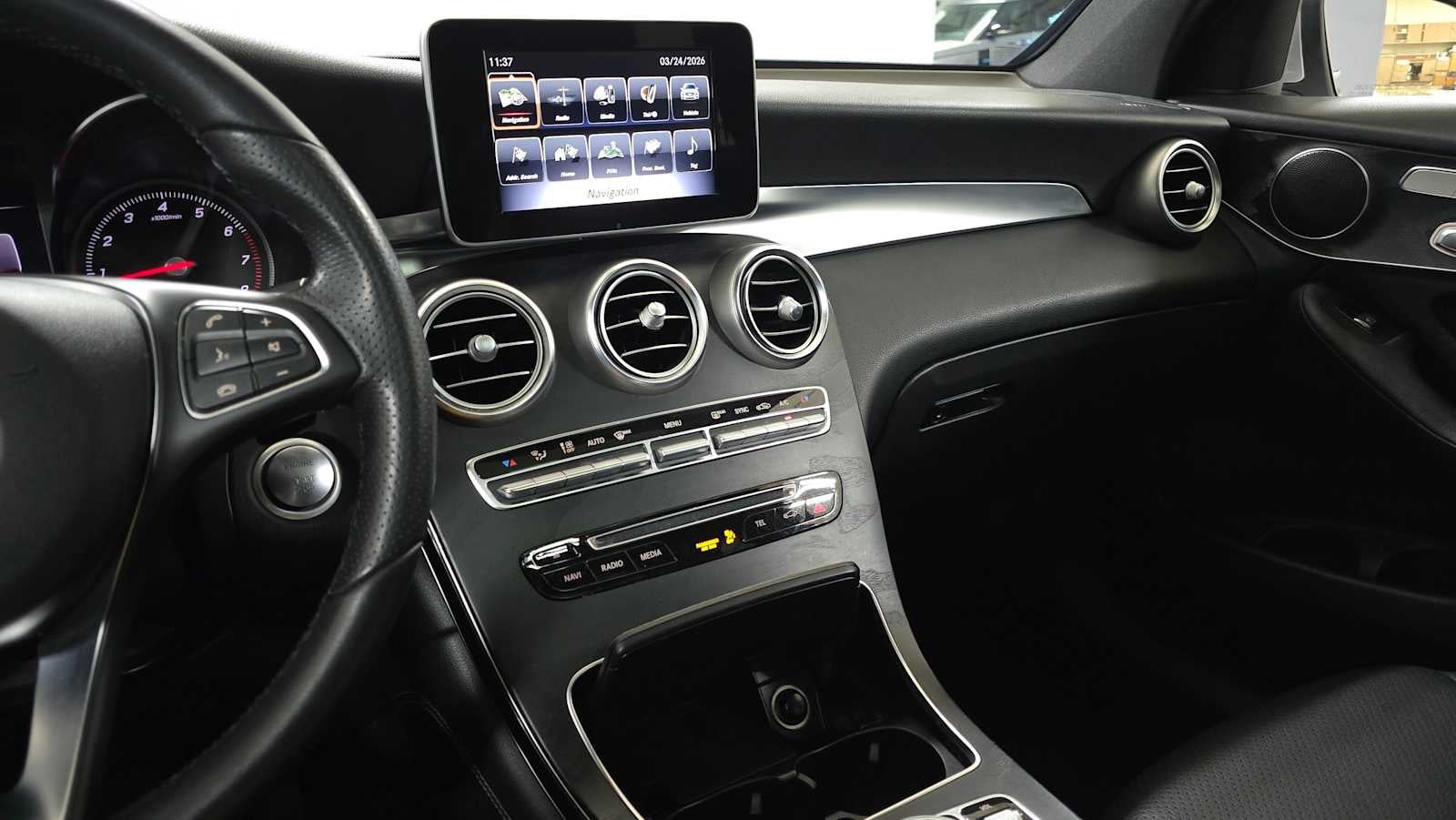 2018 Mercedes-Benz GLC 300 4MATIC® SUV