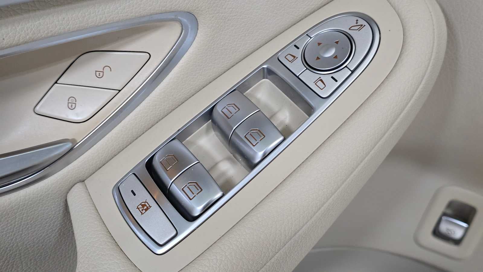 2019 Mercedes-Benz GLC 300 4MATIC® SUV